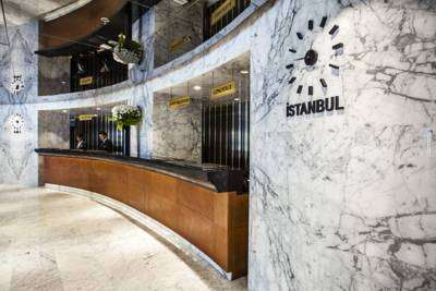 hotel-card