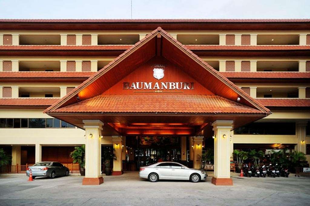 hotel-card