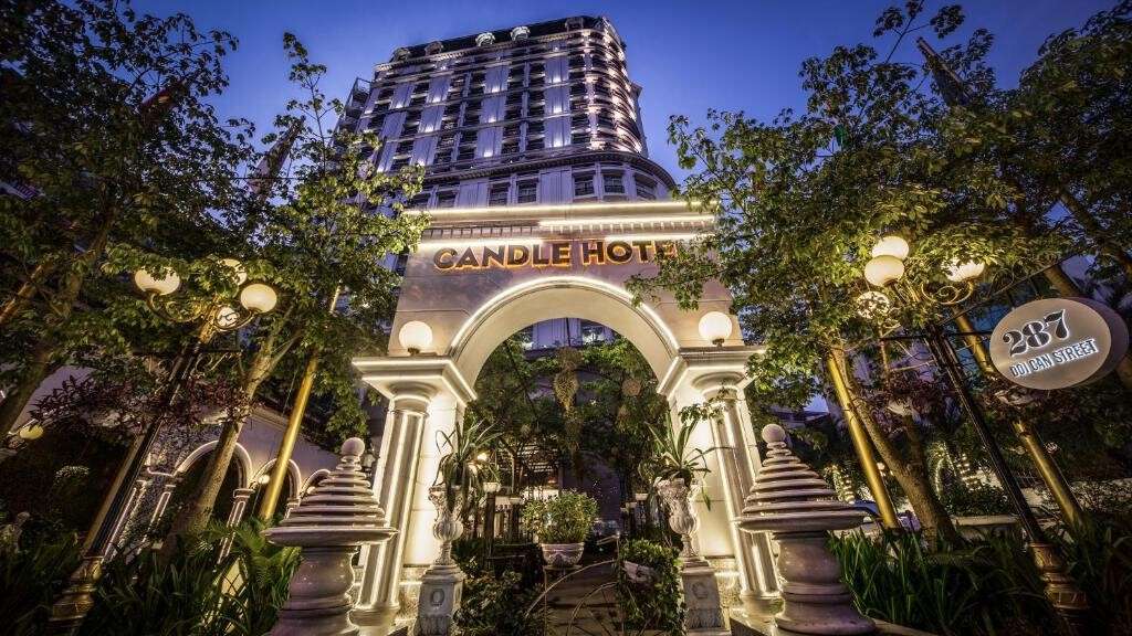 hotel-card