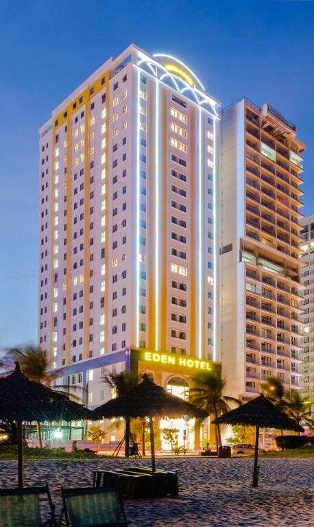 hotel-card